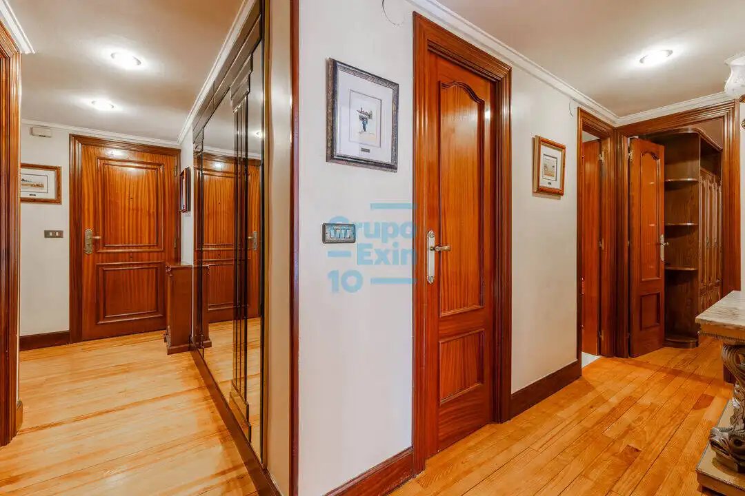Piso en venta en Donostia - San Sebastián  con Calefacción y Balcón