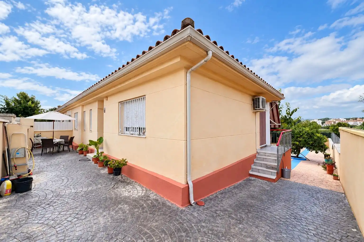 Terraced house with balcony for sale in DEU PONTS DELS, imagen 3