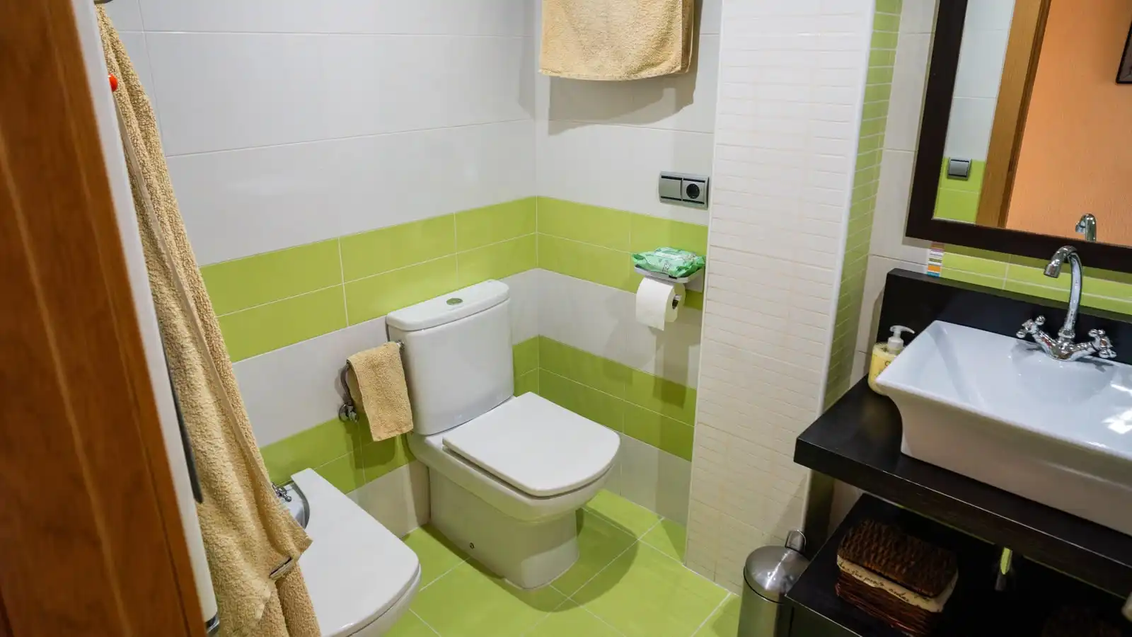 Baño de Piso en venta en Salamanca con Calefacción, Parquet y Amueblado
