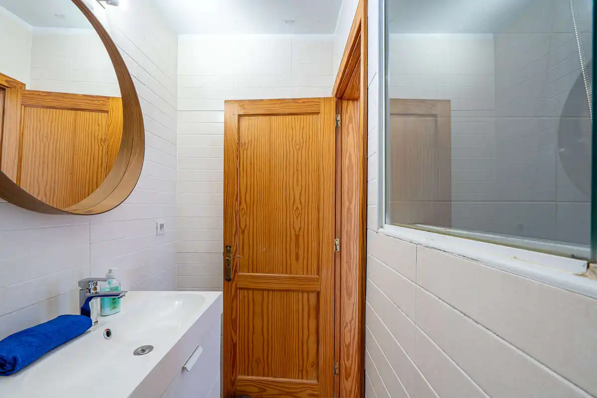 Badezimmer von Wohnungen zum Verkauf in Haría mit Terrasse und Möbliert