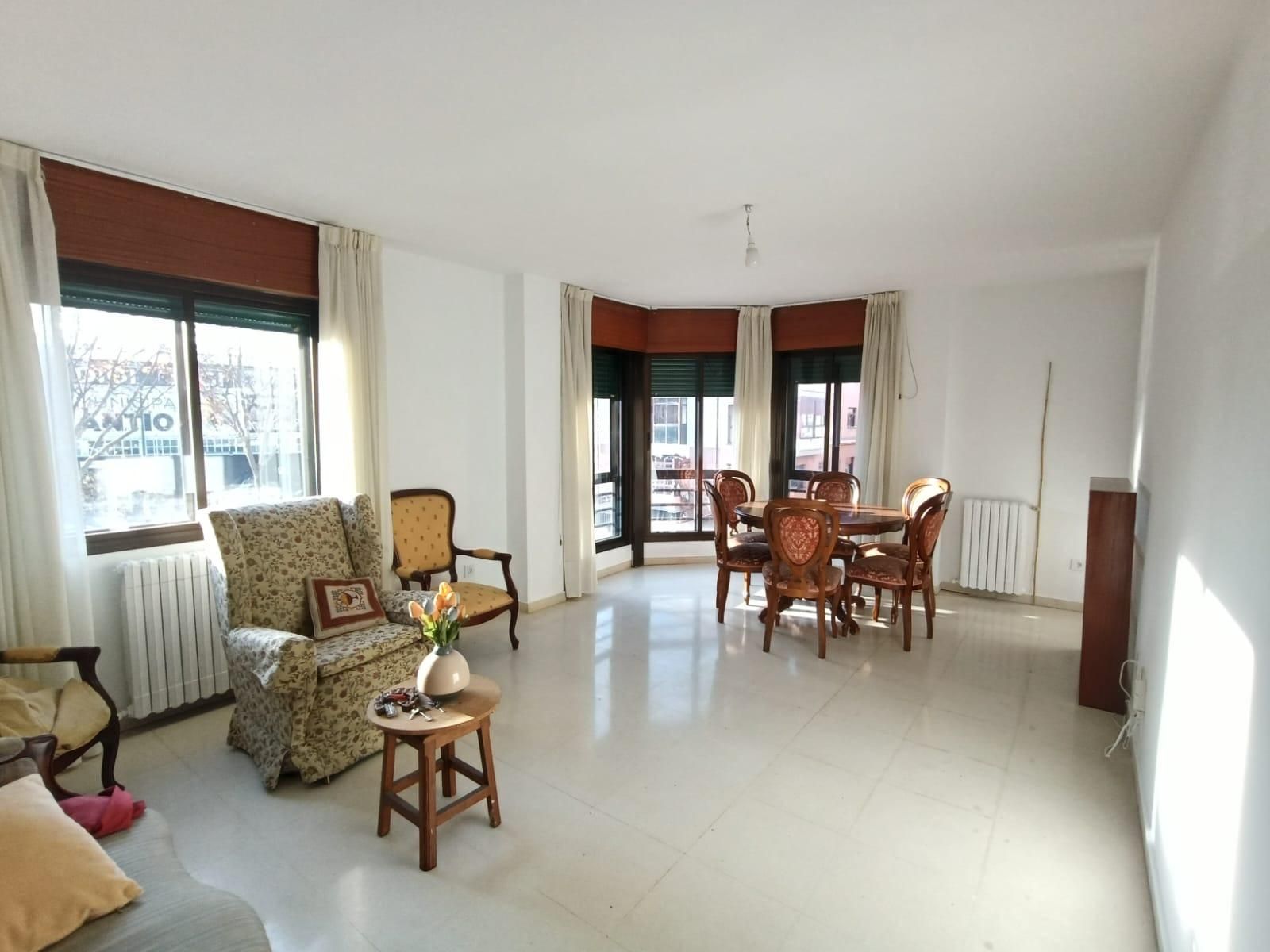 Sala de estar de Piso en venta en Burgos Capital con Terraza