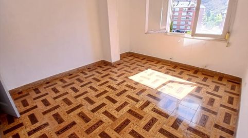 Foto 5 de Piso en venta en Avenida de Portugal, Flores de Sil - La Placa, Ponferrada