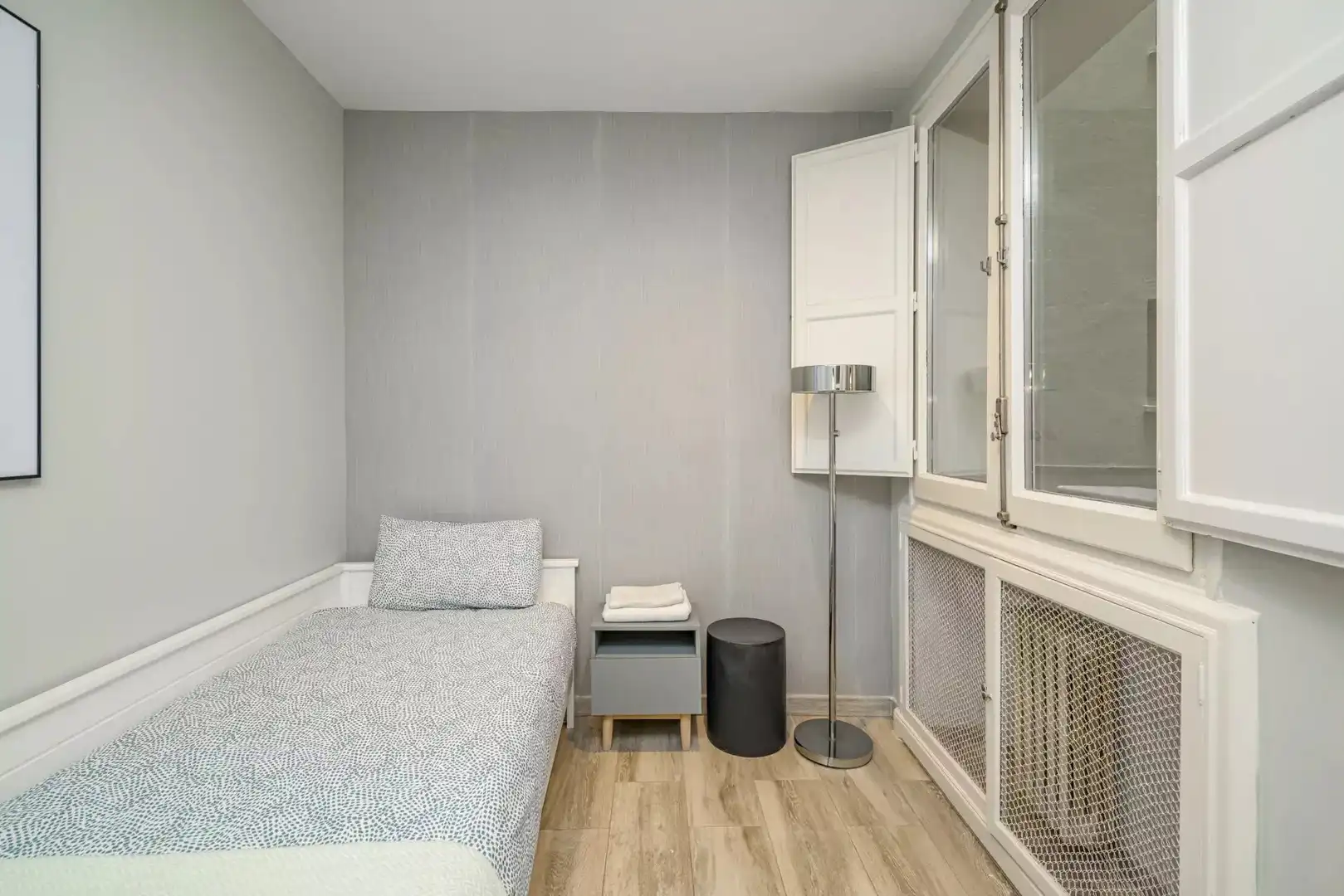 Bedroom of Flat for rent in Madrid  with Air Conditioner, Heating and Terrace
