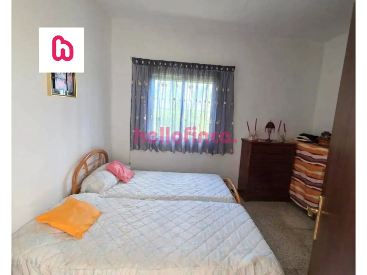 Dormitori de Finca rústica en venda en Orihuela amb Aire condicionat, Calefacció i Jardí privat