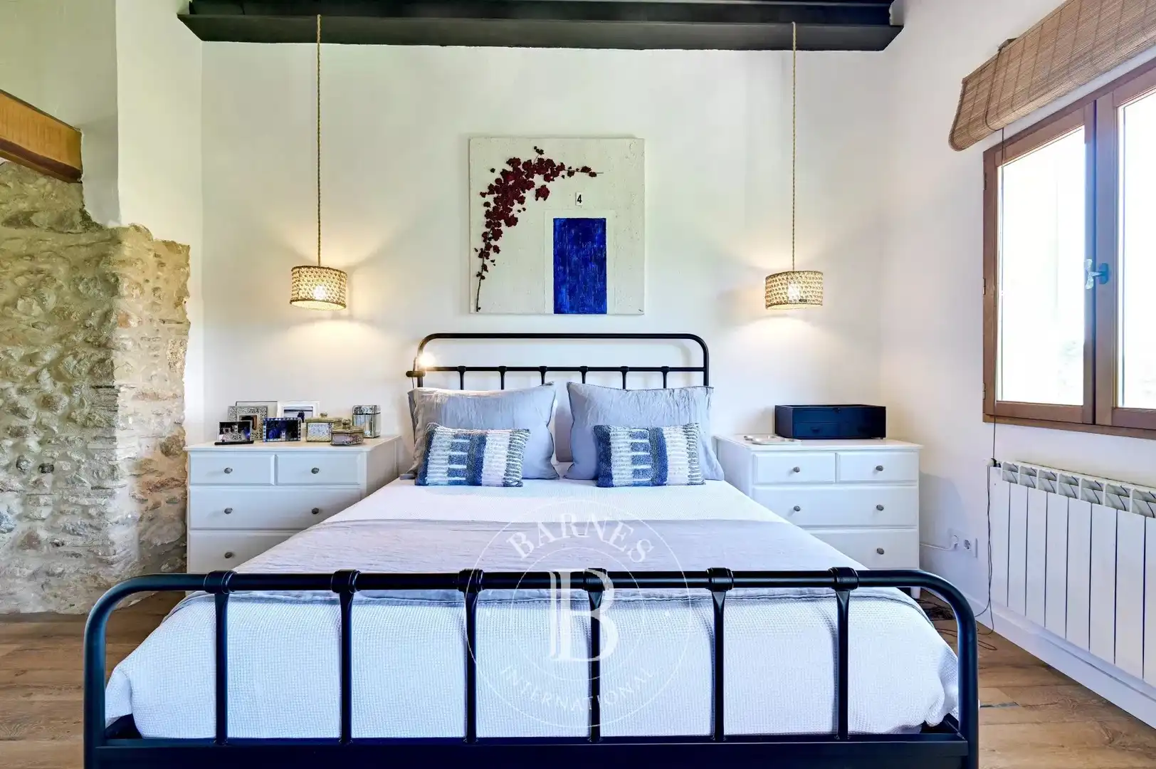Habitación de Finca rústica en venta en Esponellà con Calefacción, Piscina y Amueblado