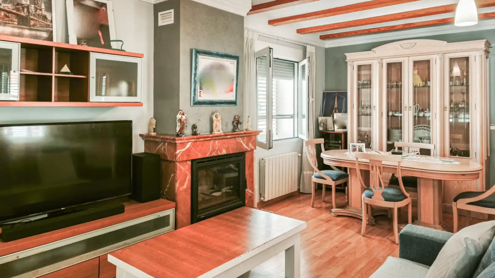 Wohnzimmer von Haus oder Chalet zum Verkauf in Oliva mit Klimaanlage, Heizung und Terrasse