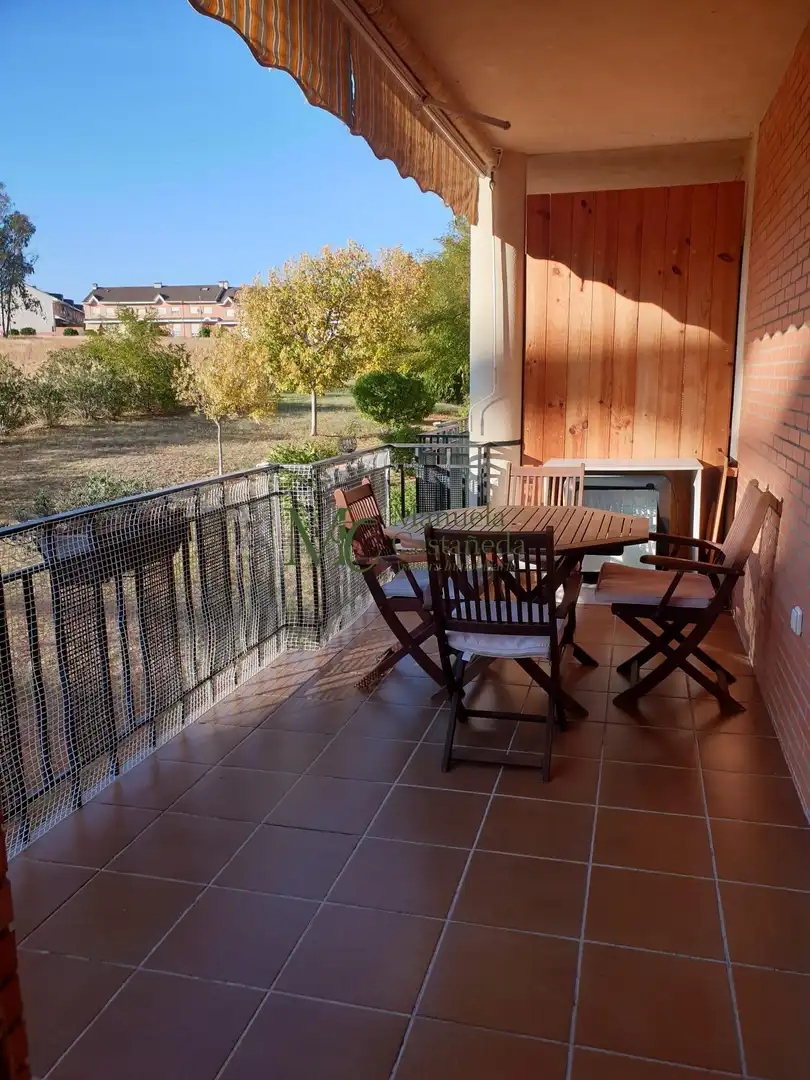 Terraza de Piso de alquiler en Mérida con Calefacción, Terraza y Amueblado