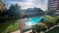 Swimming pool of Flat for sale in Vilanova i la Geltrú  with Heating, Terrace and Swimming Pool