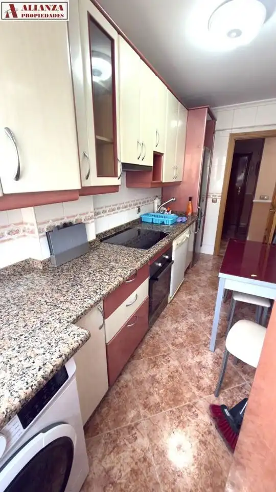 Cocina de Piso de alquiler en Málaga