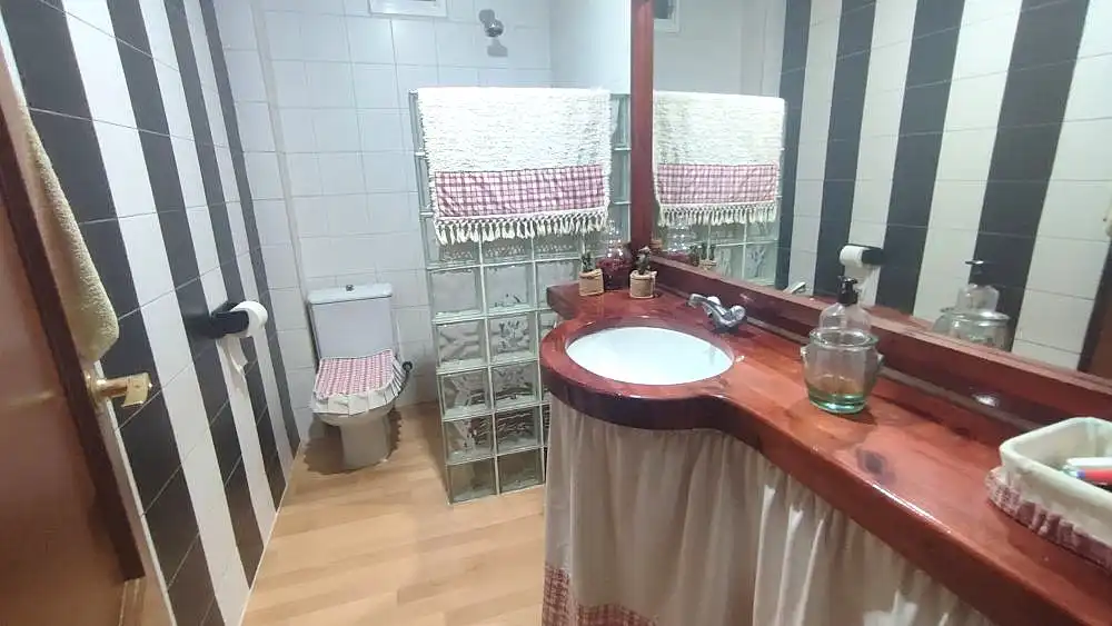 Bany de Pis en venda en Santa Pola amb Moblat