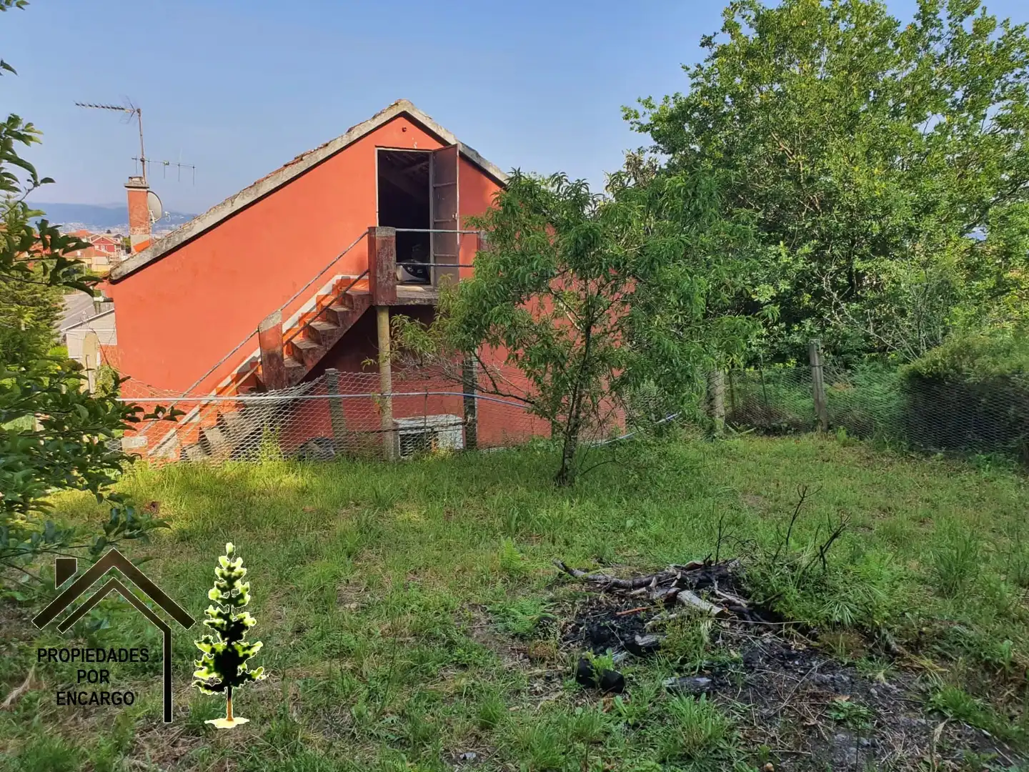 Vista exterior de Casa o chalet en venta en Cangas  con Jardín privado y Trastero