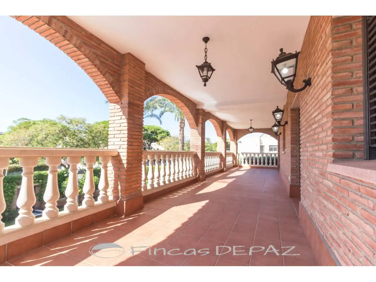 Terraza de Casa o chalet en venta en Castelldefels con Aire acondicionado, Calefacción y Jardín privado