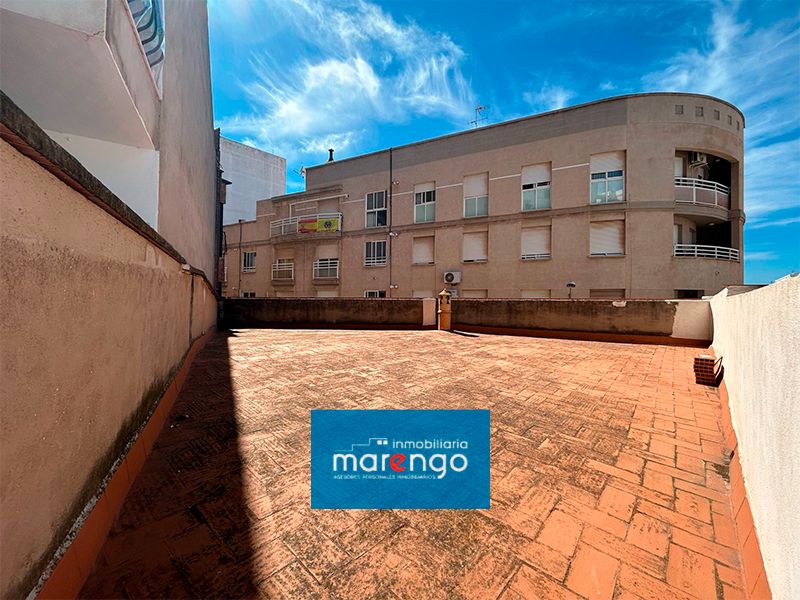 Vista exterior de Casa o xalet en venda en Vila-real amb Terrassa i Traster