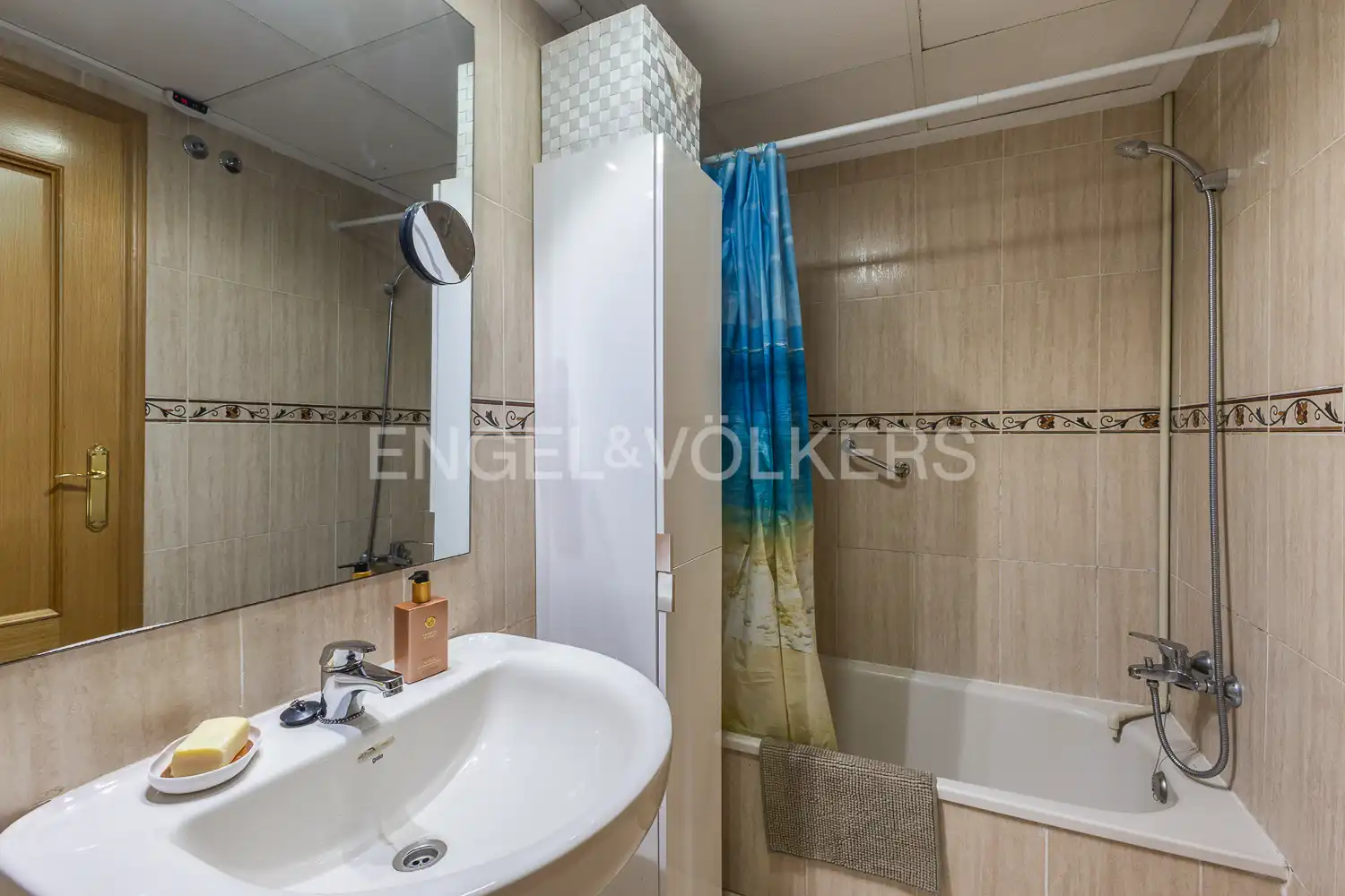 Bathroom of Flat for sale in Dénia  with Air Conditioner, Heating and Swimming Pool