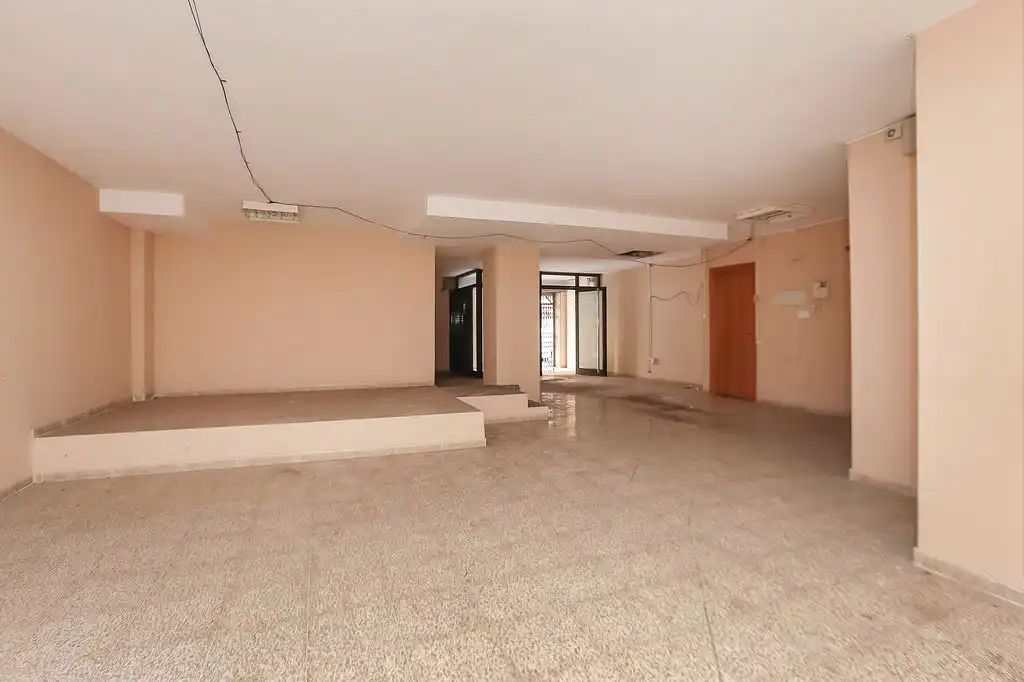 Local comercial en venta en MILA I FONTANALS, imagen 8