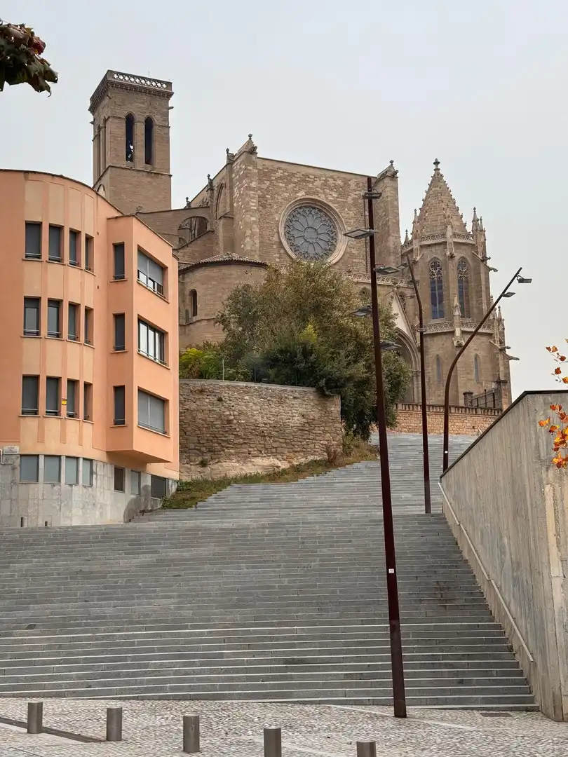 Außenansicht von Wohnungen zum Verkauf in Manresa mit Parkett und Balkon