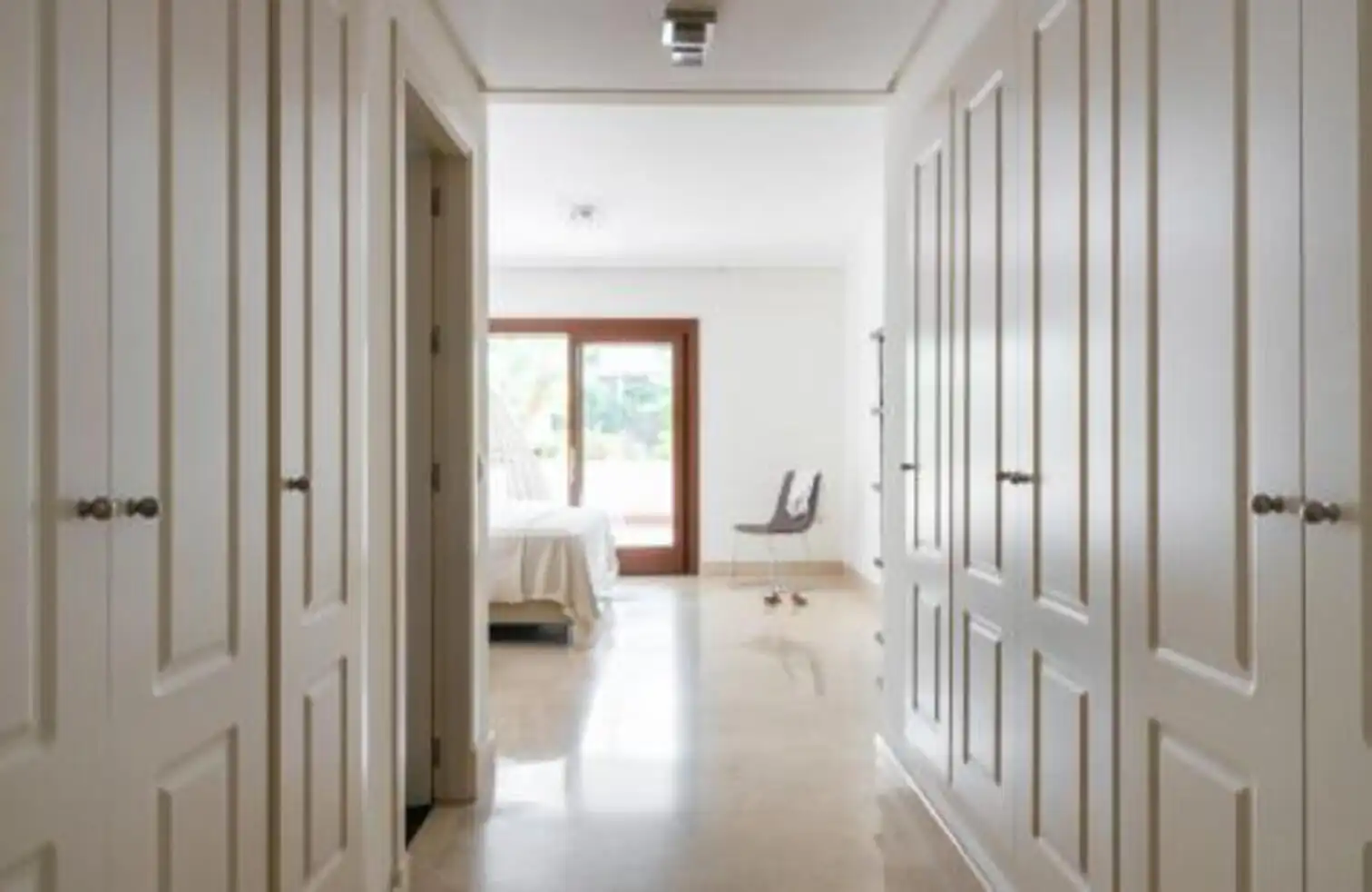 Ground floor for rent in Marbella  with Air Conditioner, Private garden and Terrace