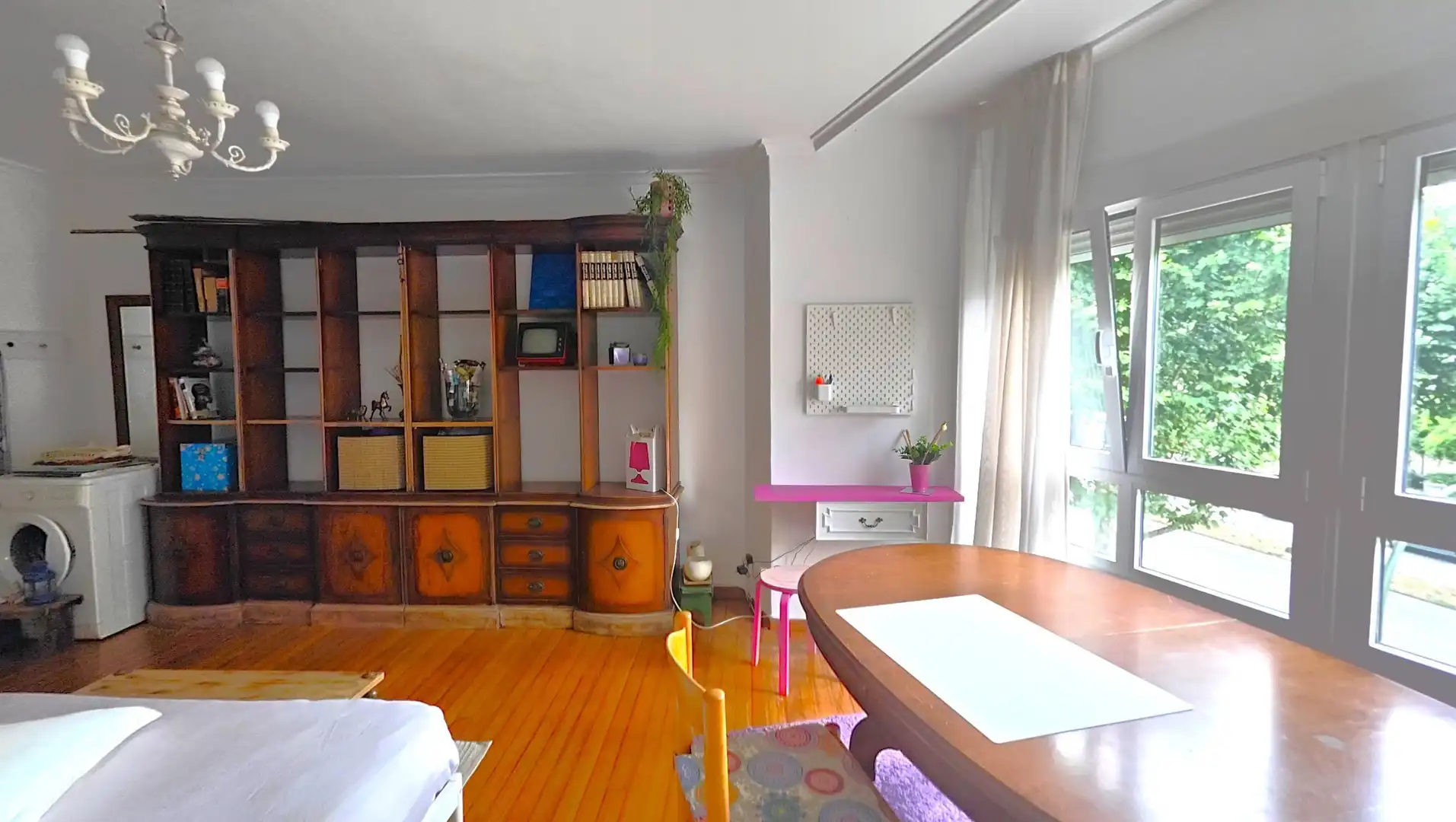 Habitación de Piso en venta en Santiago de Compostela  con Trastero y Amueblado