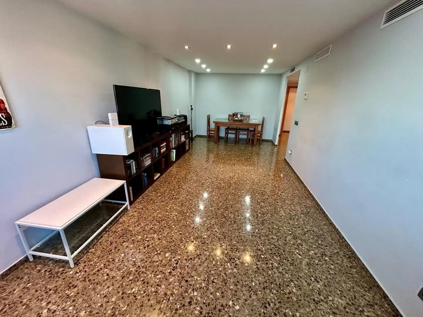 Sala de estar de Piso en venta en Valencia con Aire acondicionado, Calefacción y Balcón