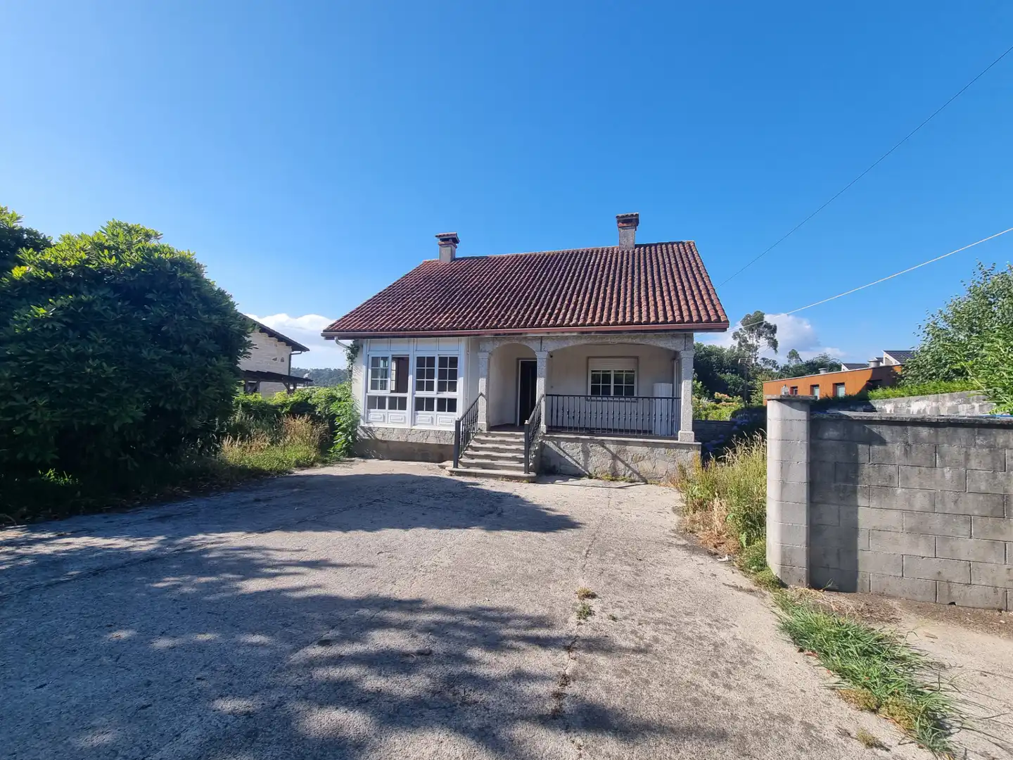 Vista exterior de Casa o chalet en venta en Ames con Jardín privado