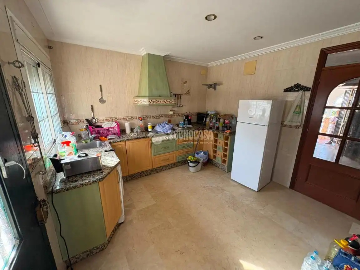 Maison rustique à vendre à Sanlúcar la Mayor