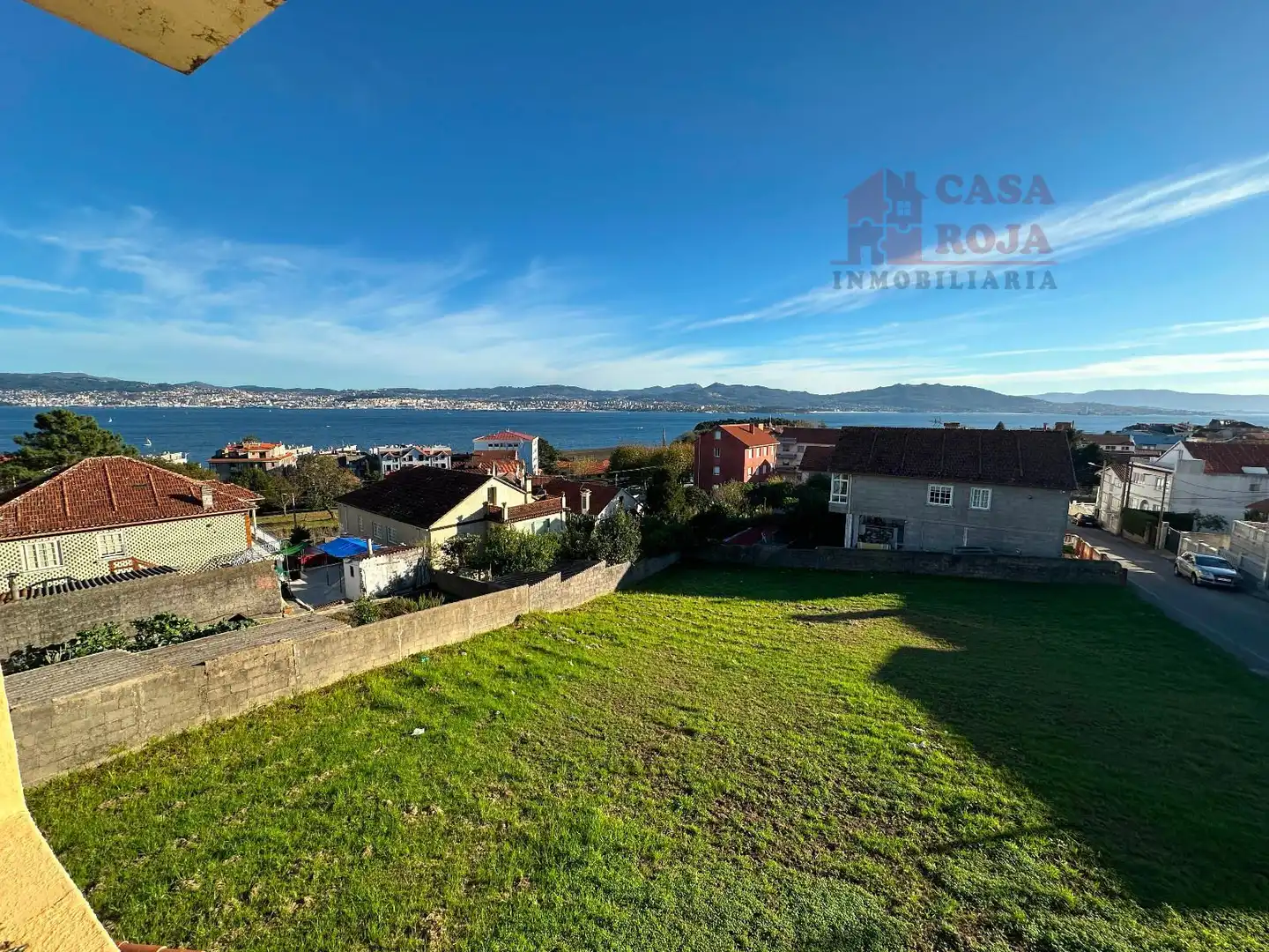 Casa o xalet en venda en Cangas  amb Calefacció, Terrassa i Traster