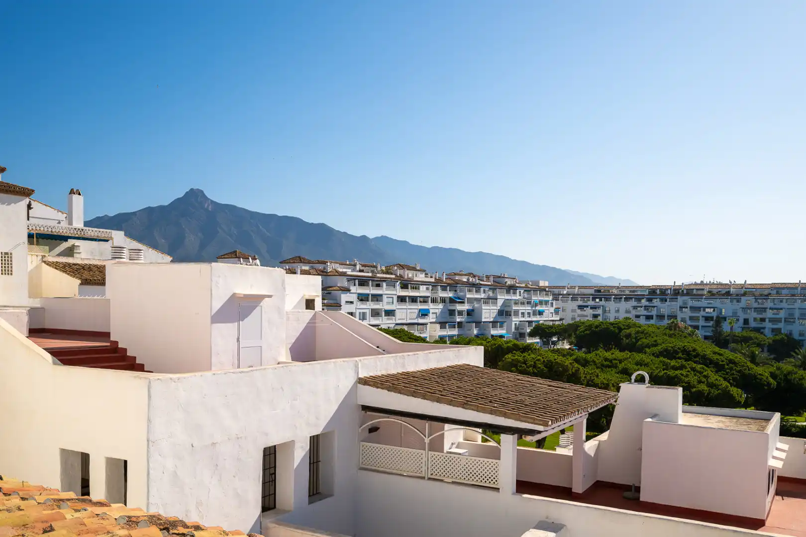 Apartament amb piscina en venda a Nueva Andalucía, imagen 55