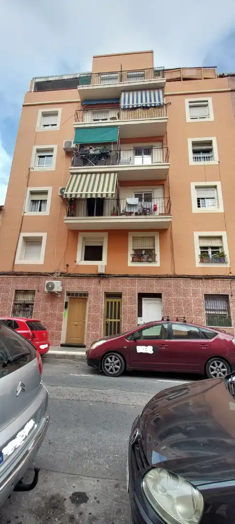 Flat with terrace for sale in Carrer Arturo Salvetti Pardo 10