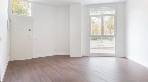 Photo 4 of Ground floor for sale in C. Pescara, Pueblo Nuevo, Madrid Capital