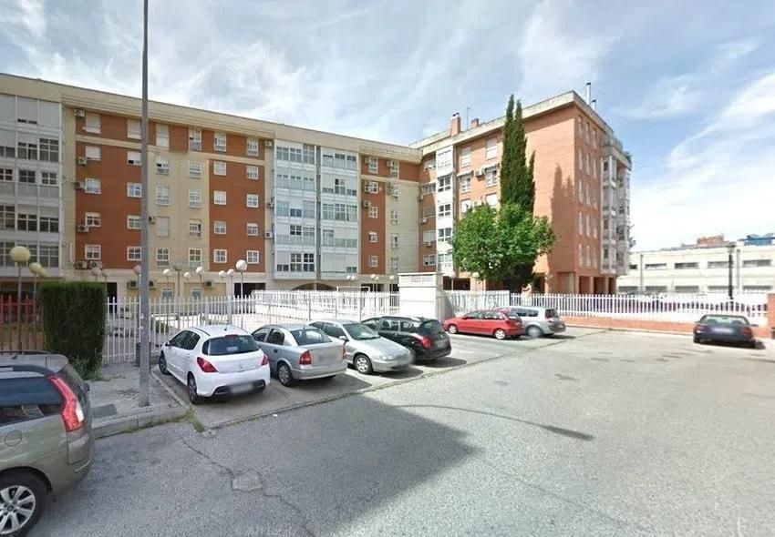 Pis en venda a  MADRID, 43, Juncal