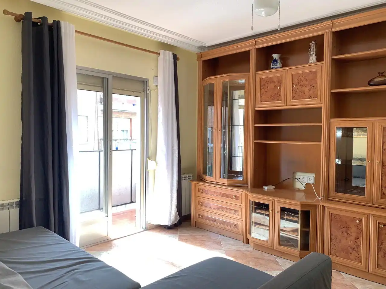 Flat for rent in Calle del Lago Leman, Casco histórico de Vicálvaro