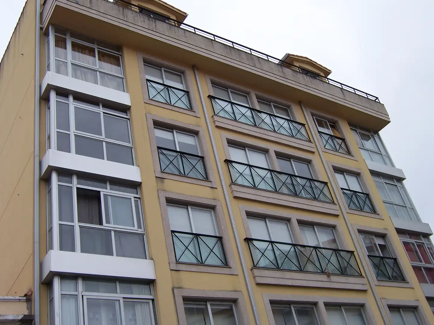 Vista exterior de Estudio en venta en Cariño con Calefacción, Parquet y Trastero