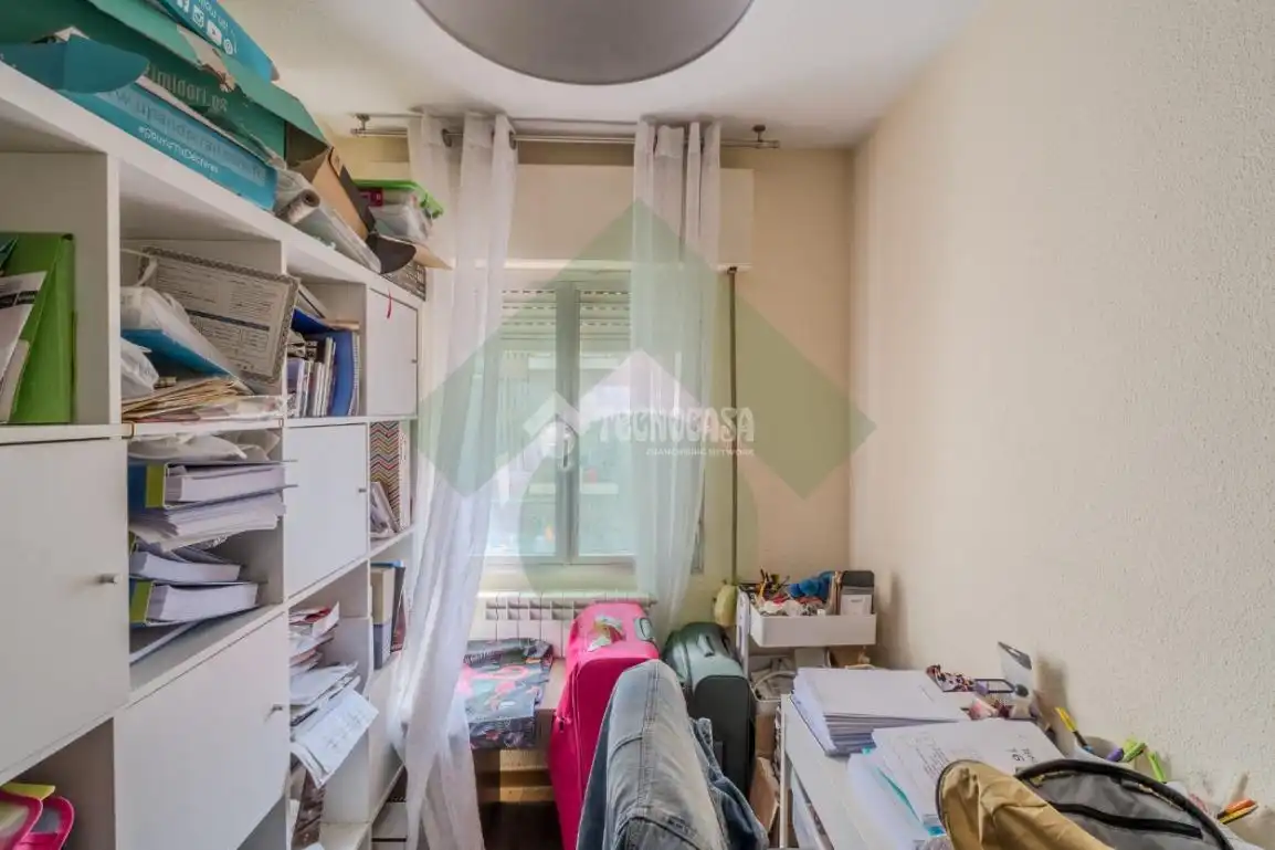 Bedroom of Flat for sale in Madrid  with Heating