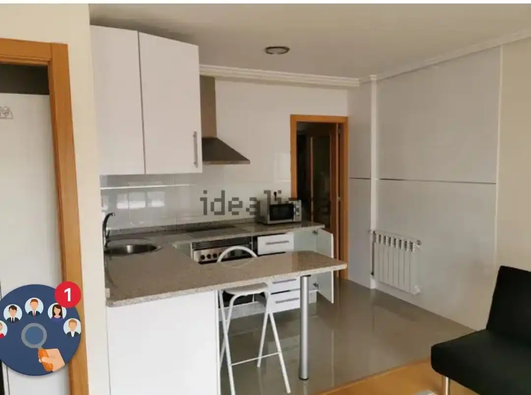 Küche von Wohnung zum Verkauf in Ourense Capital  mit Heizung, Parkett und Abstellraum