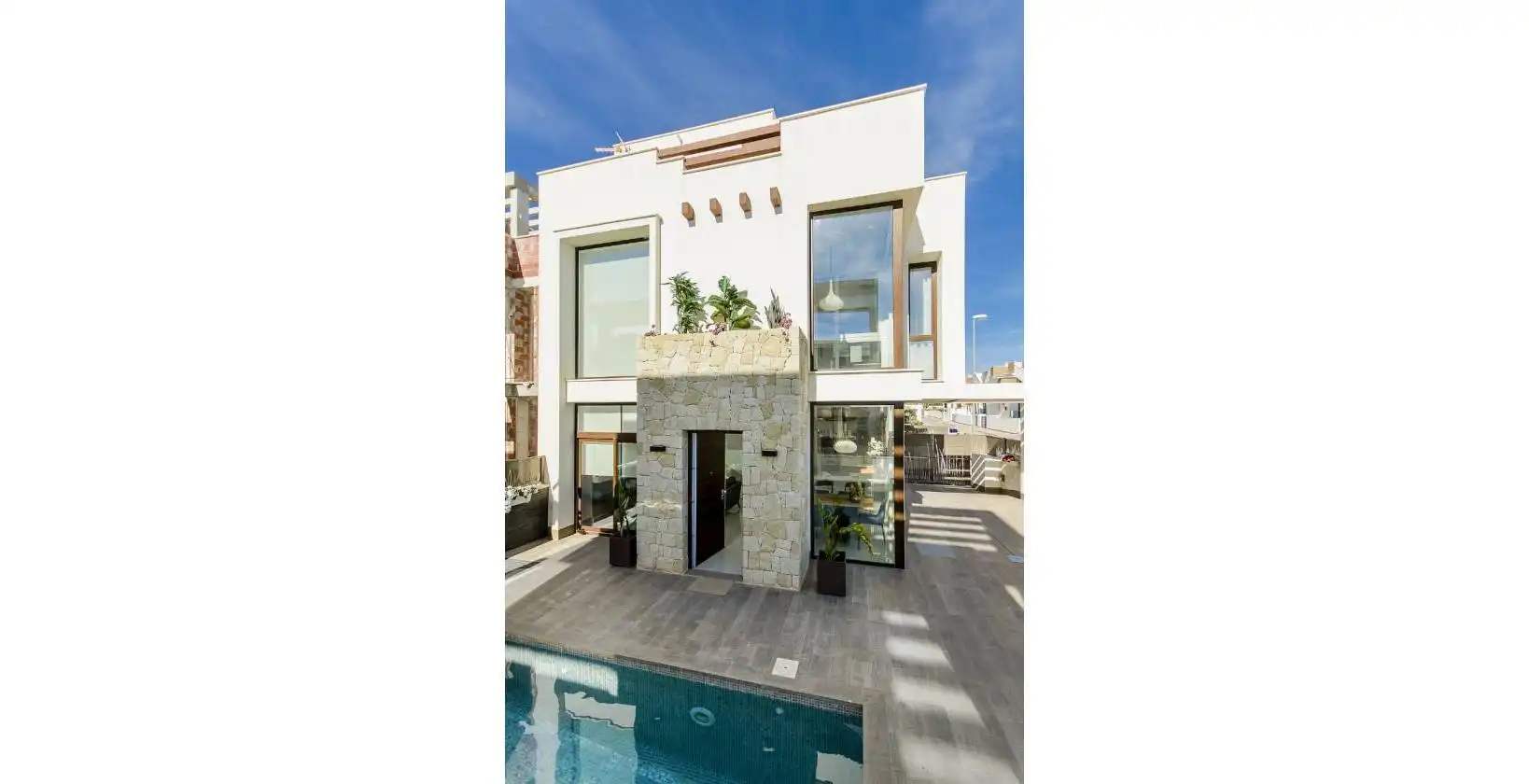 Country homes for sale in Playa Honda - Playa Paraíso