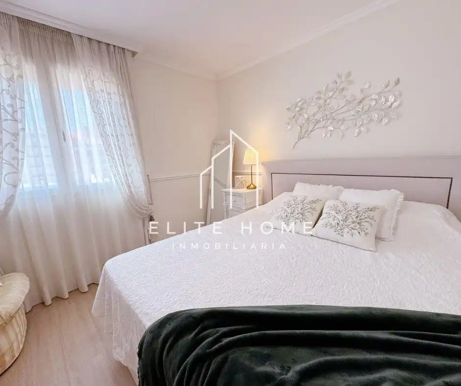 Habitación de Dúplex en venta en Centro  