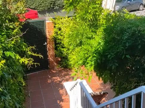 Adosado con piscina en venta en Paseo de las Perdices 9, imagen 2