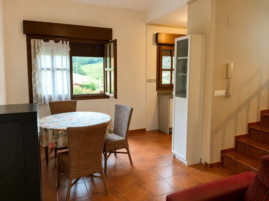 Comedor de Casa o chalet en venta en Llanes con Calefacción, Jardín privado y Terraza