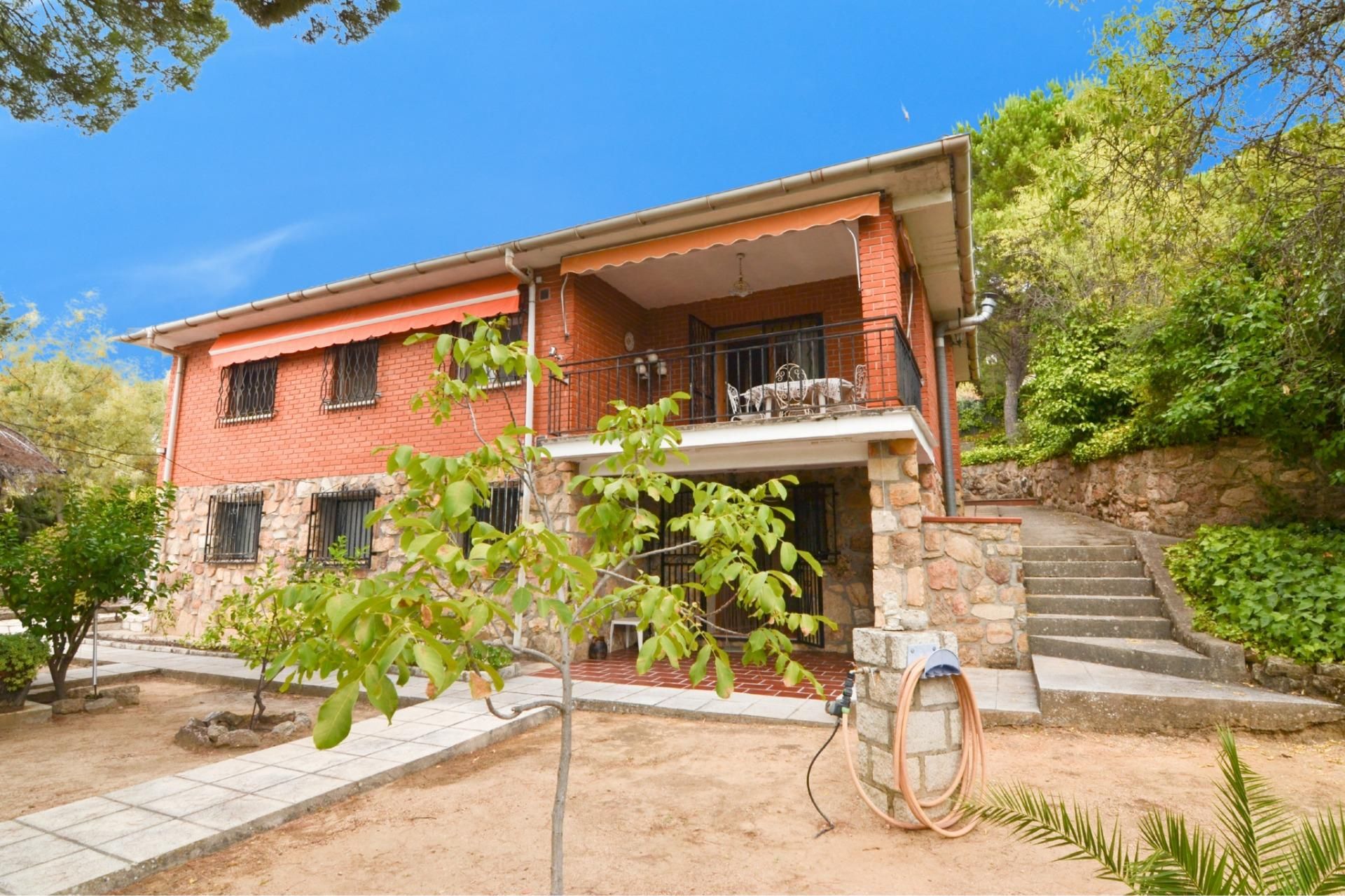Garden of House or chalet for sale in Almorox  with Heating, Private garden and Terrace