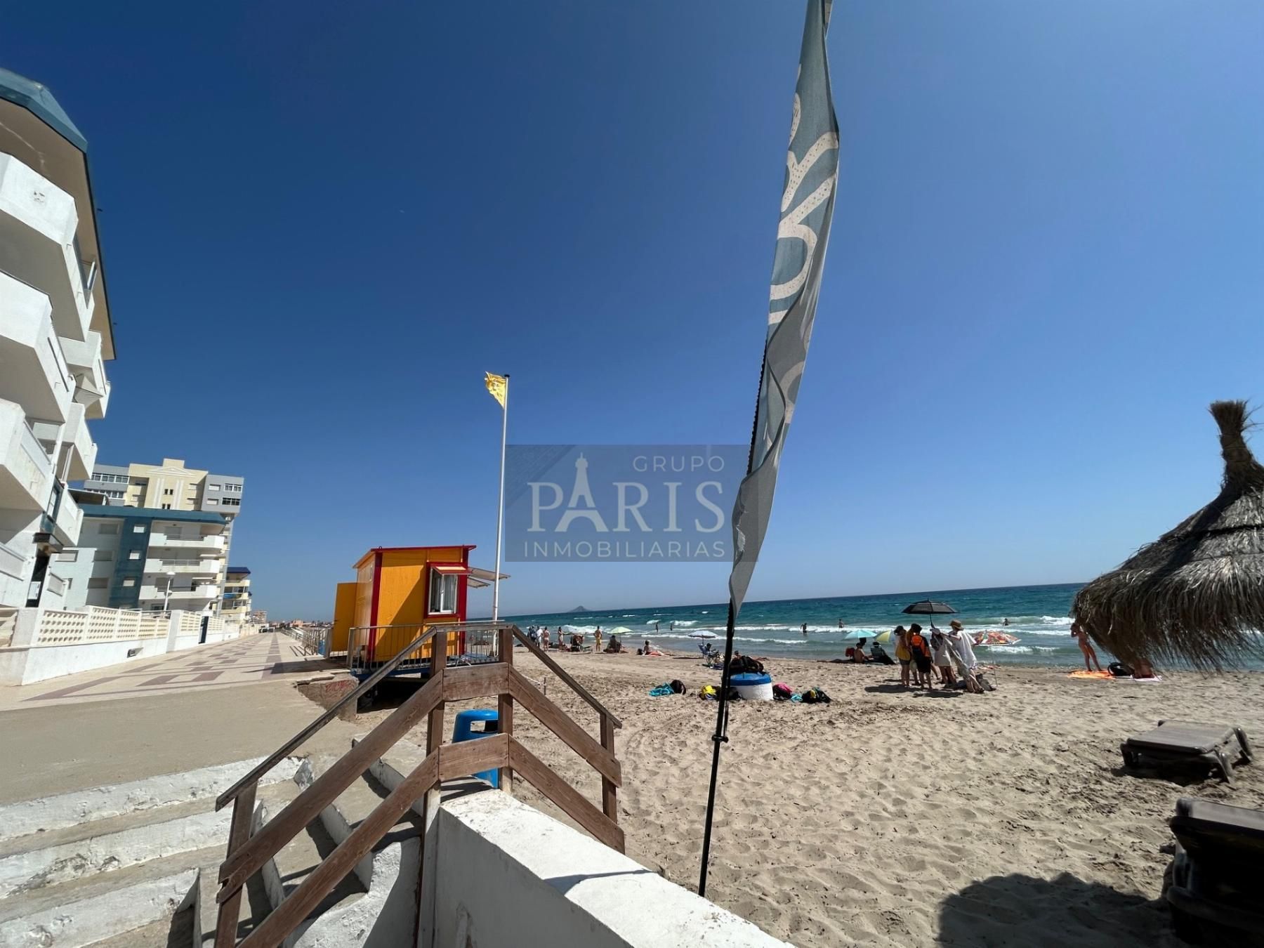 Vista exterior de Apartament de lloguer en La Manga del Mar Menor amb Aire condicionat, Calefacció i Terrassa