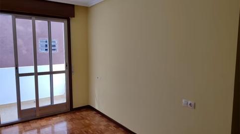 Foto 4 de Pis en venda a Rúa Ribeira de Canedo, 21, A Ponte, Ourense Capital