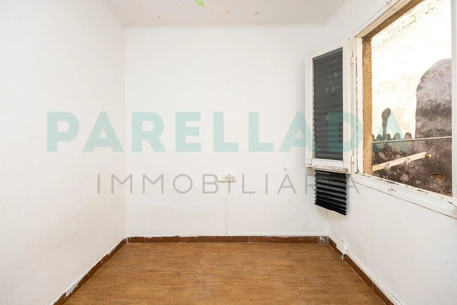 Habitación de Casa o chalet en venta en Tiana con Parquet