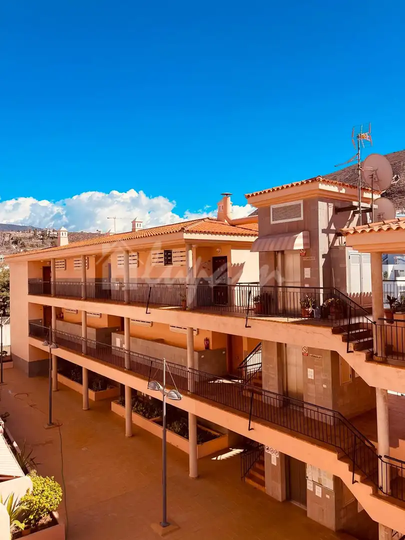 Vista exterior de Apartament en venda en Arona