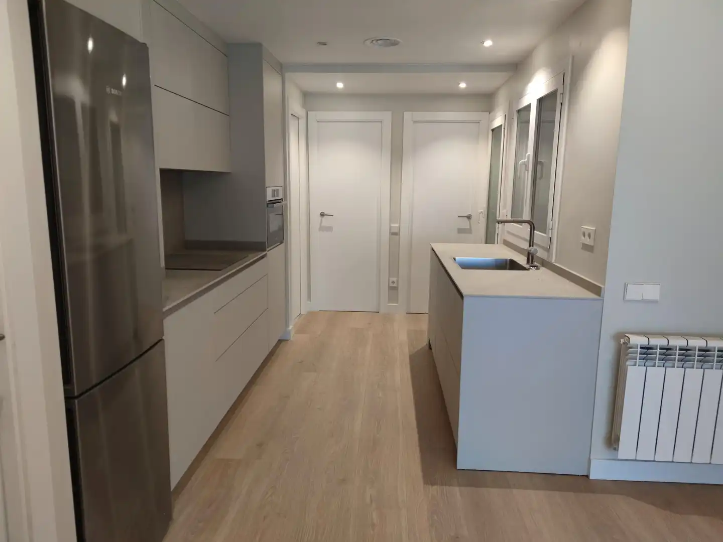 Cocina de Piso de alquiler en Girona con Aire acondicionado, Calefacción y Parquet