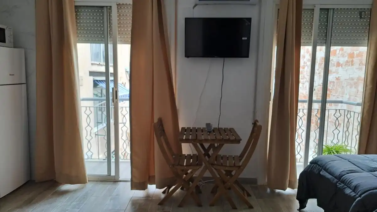 Estudio de alquiler en La Torrassa