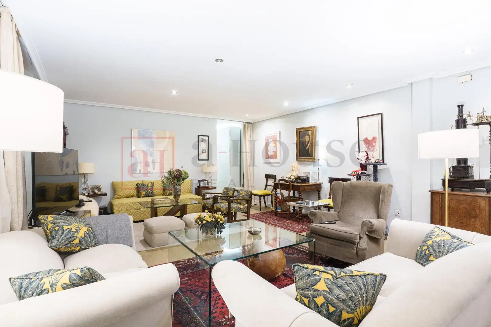 Sala de estar de Local en venta en Madrid con Aire acondicionado y Amueblado
