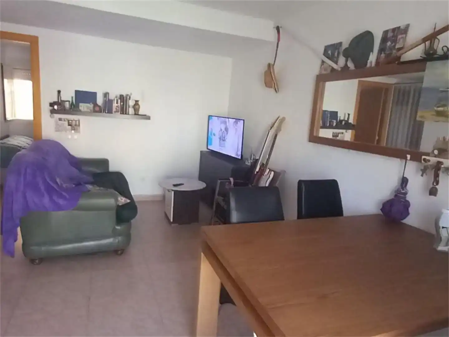 Sala d'estar de Pis en venda en Santa Bàrbara amb Traster, Moblat i Balcó