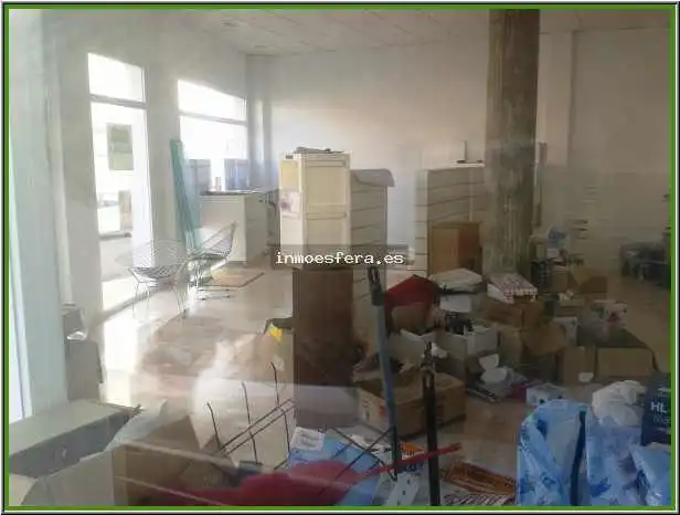 Local comercial en alquiler en Calle Cedro, imagen 2