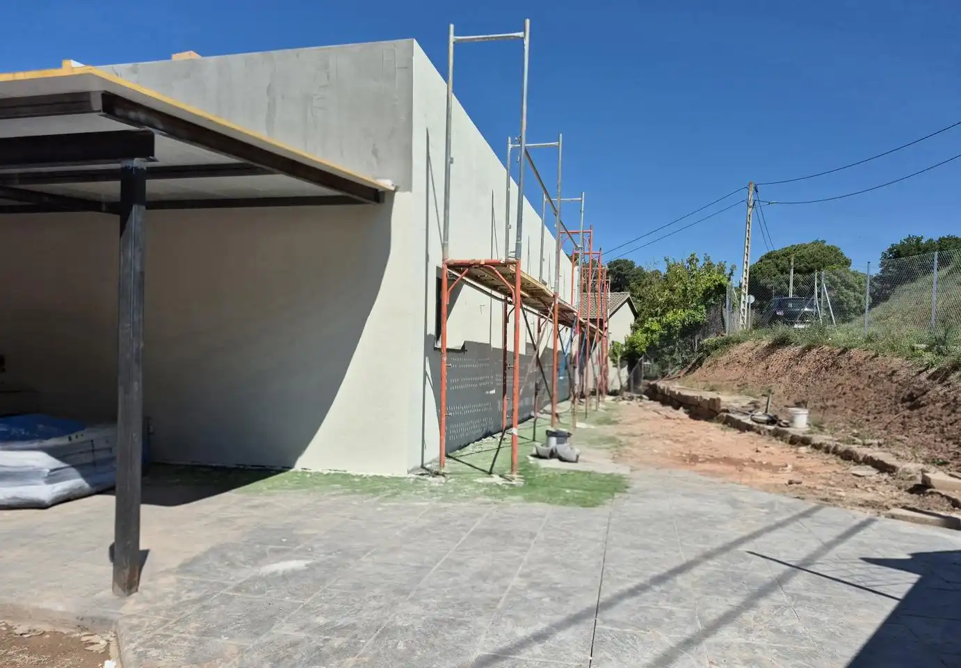 Vista exterior de Casa adosada en venda en Vacarisses amb Aire condicionat, Calefacció i Jardí privat