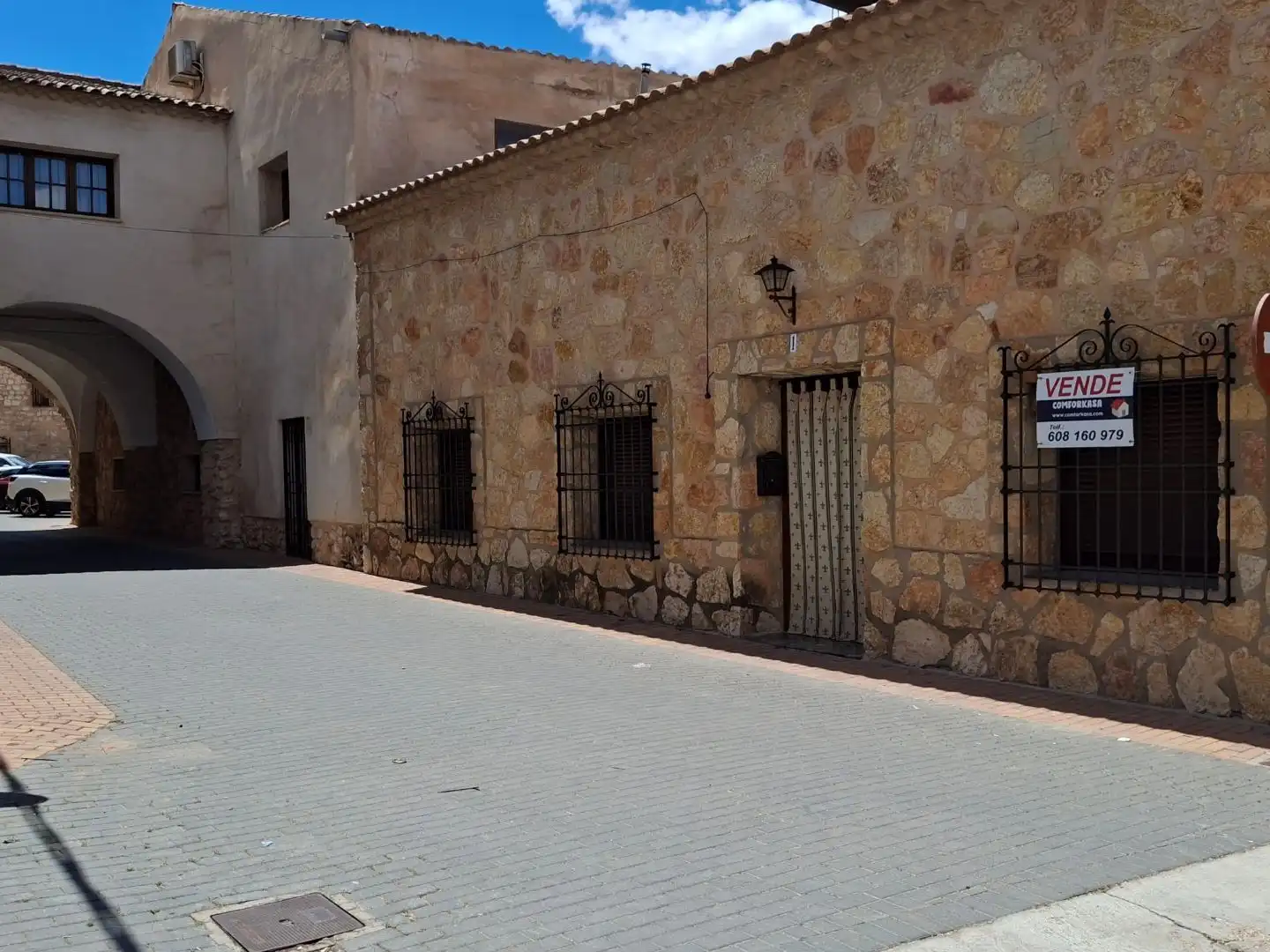 Casa rústica con jardín en venta en Calle Juan Fresneda 11, imagen 2